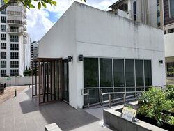 eCO (D16), Retail #449675431